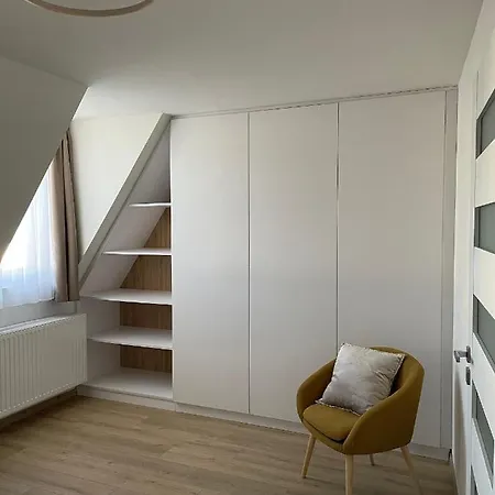 Old Design Studio 3 Apartamento Győr