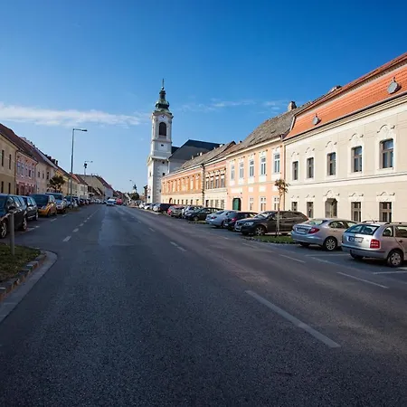 Old Design Studio 3 Győr